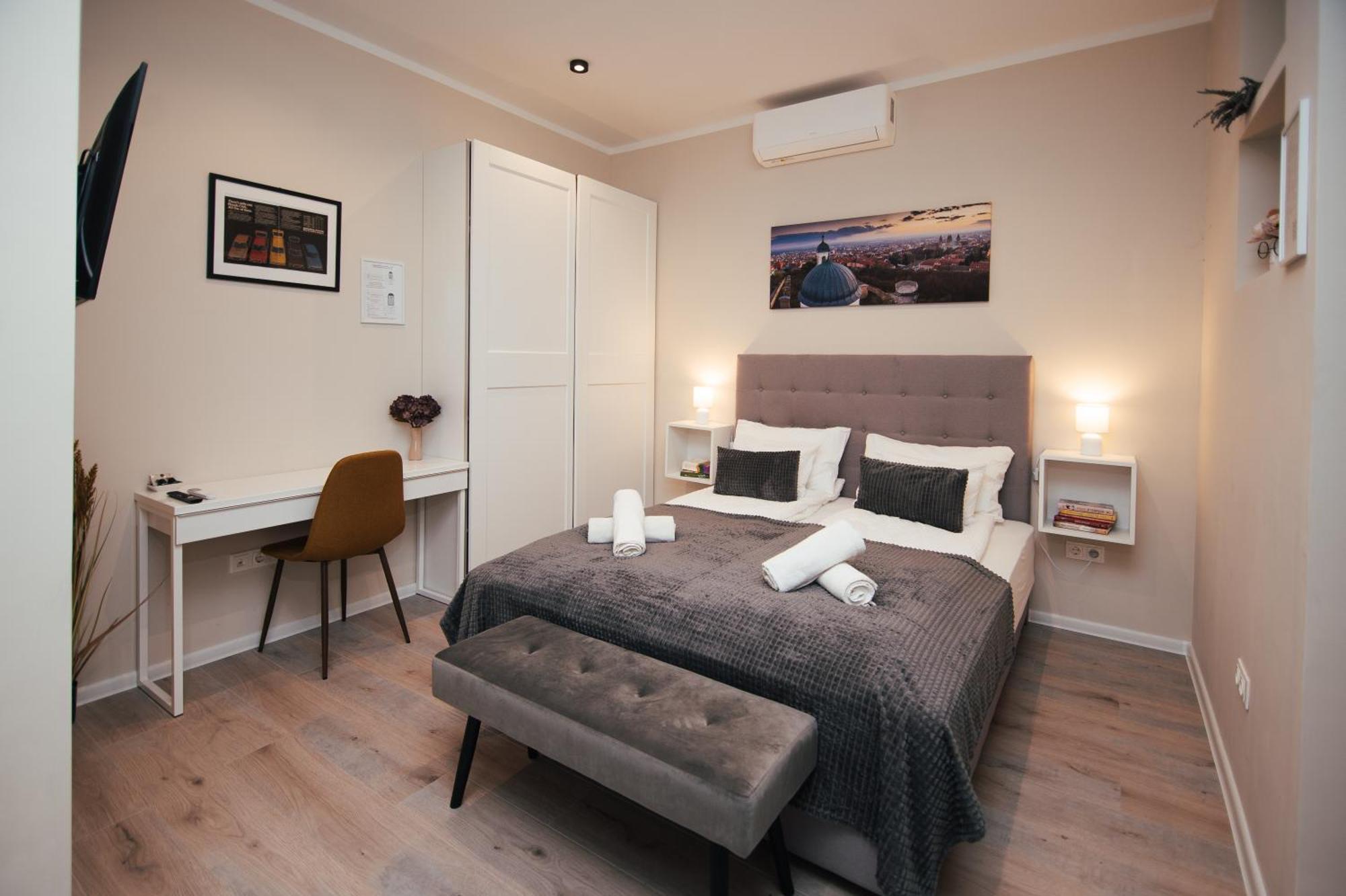 H30 Apartman Pecs Exterior photo
