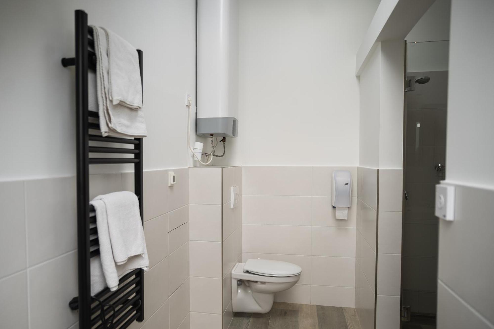 H30 Apartman Pecs Exterior photo